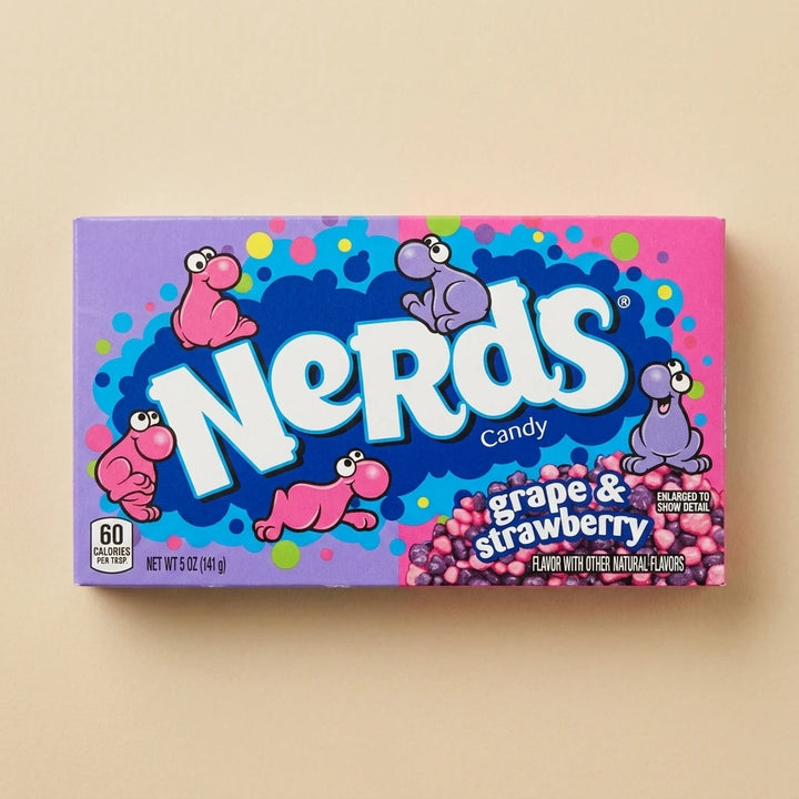 Boîte 141g Nerds Grape & Strawberry — bonbon acidulé importé USA — Lollipop Korner
